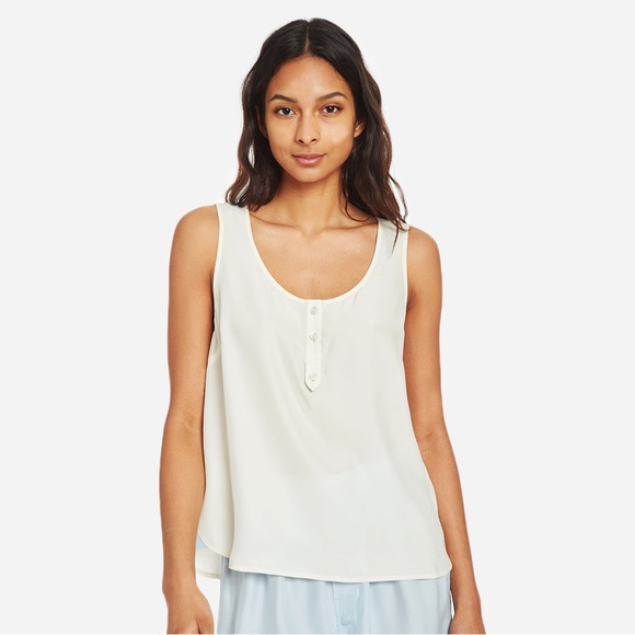 Dara Washable Silk Cami in Lamb Size Medium - Picture 3 of 5